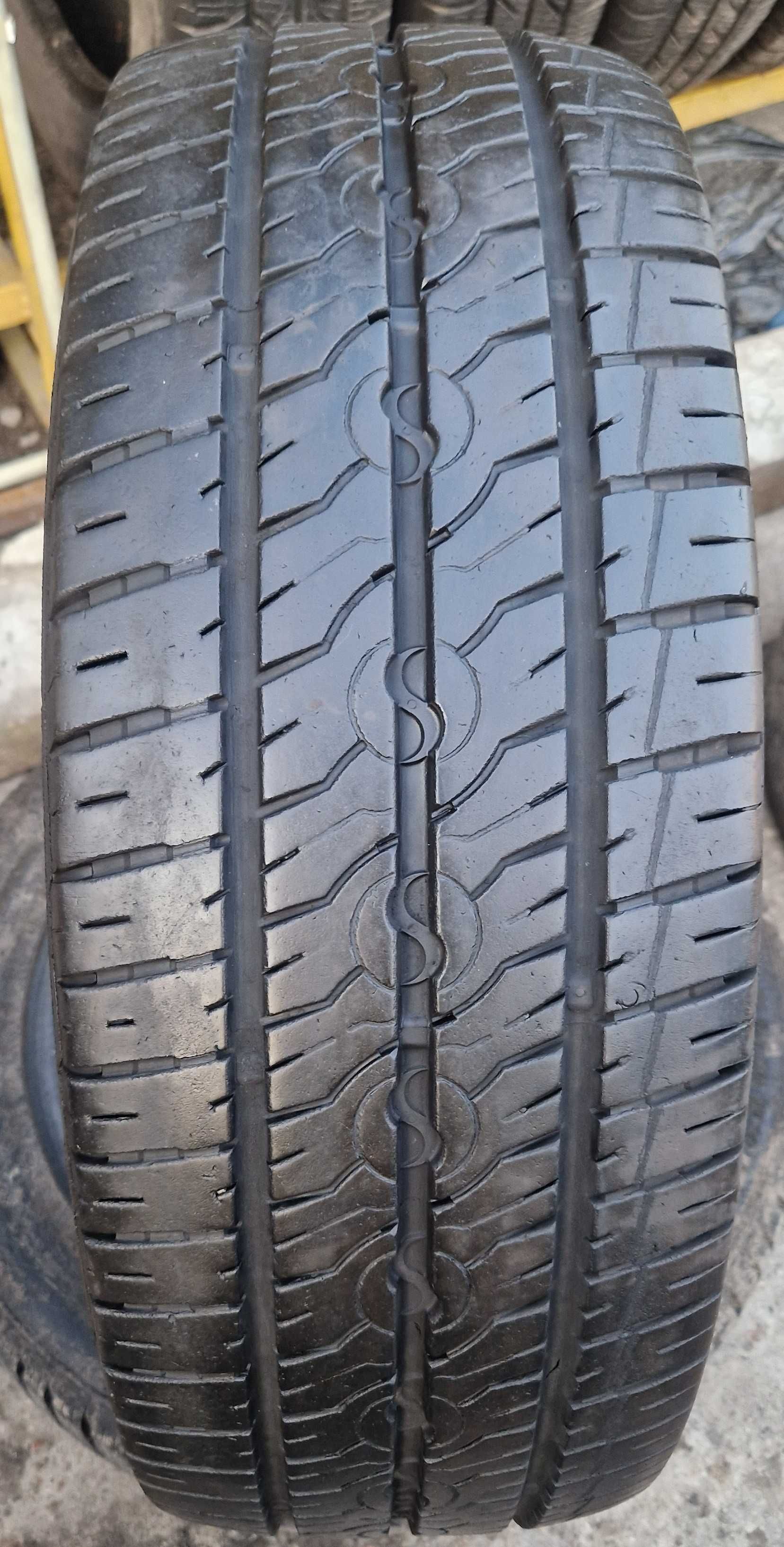 Opony letnie Semperit Van-Life 2 235/65R16C 115/113R Kpl.