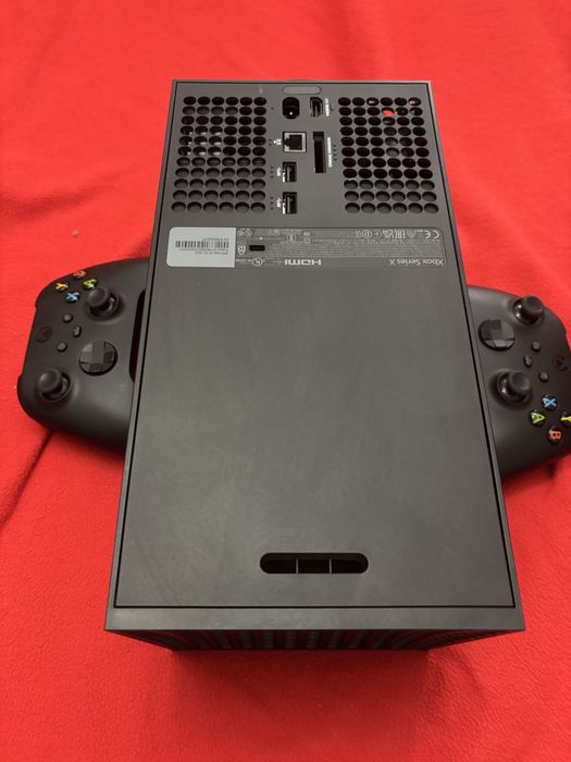 Xbox Series X 1TB – Original, em ótimo estado