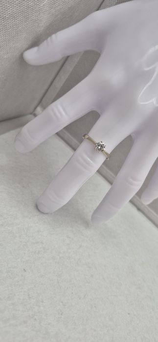 Кільце з Діамантом 585 проба 0.54 карата