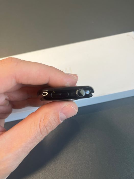 Apple Watch 10 Jet Black 46 mm — стан як новий