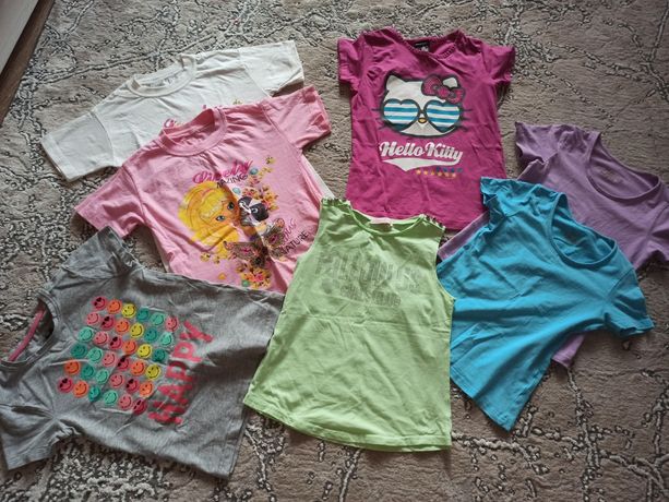 Пакет из 6 футболок + майка + шорты на девочку 128-134 в отл.сост.