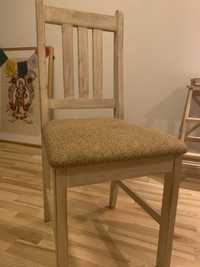Krzesła dębowe bielone