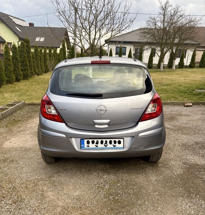 Opel Corsa D 2007/2008 1.2 benzyna klima