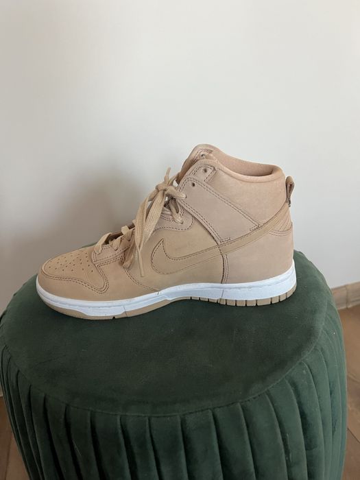 Sneakersy NIKE Dunk High Prm Beżowe roz. 37,5