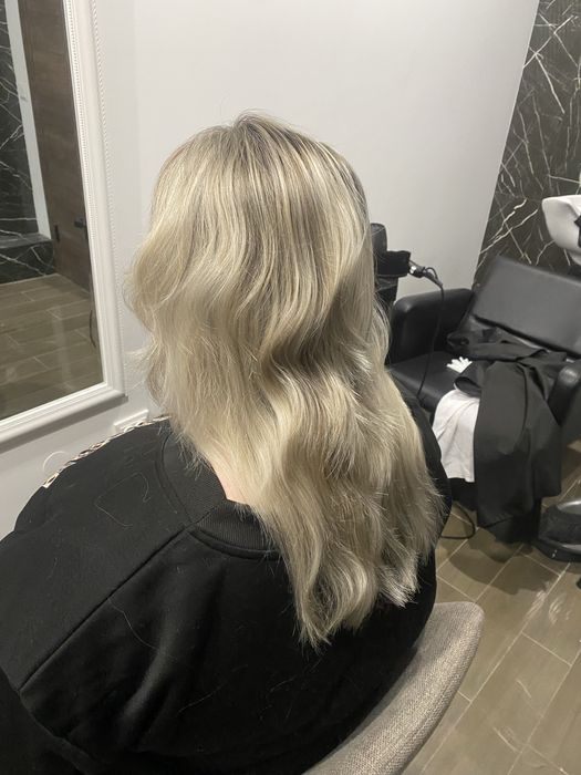 Фарбування волосся/відновлення