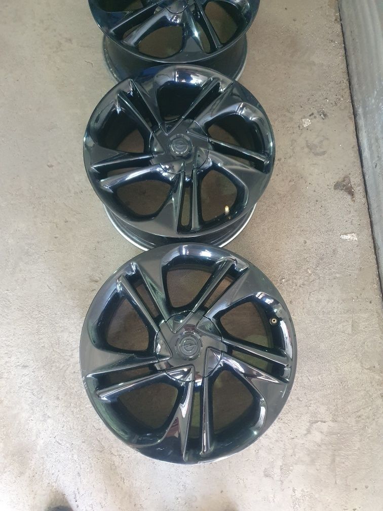 Alufelgi 17 4x100 17 7j et 44 opel corsa adam meriv a