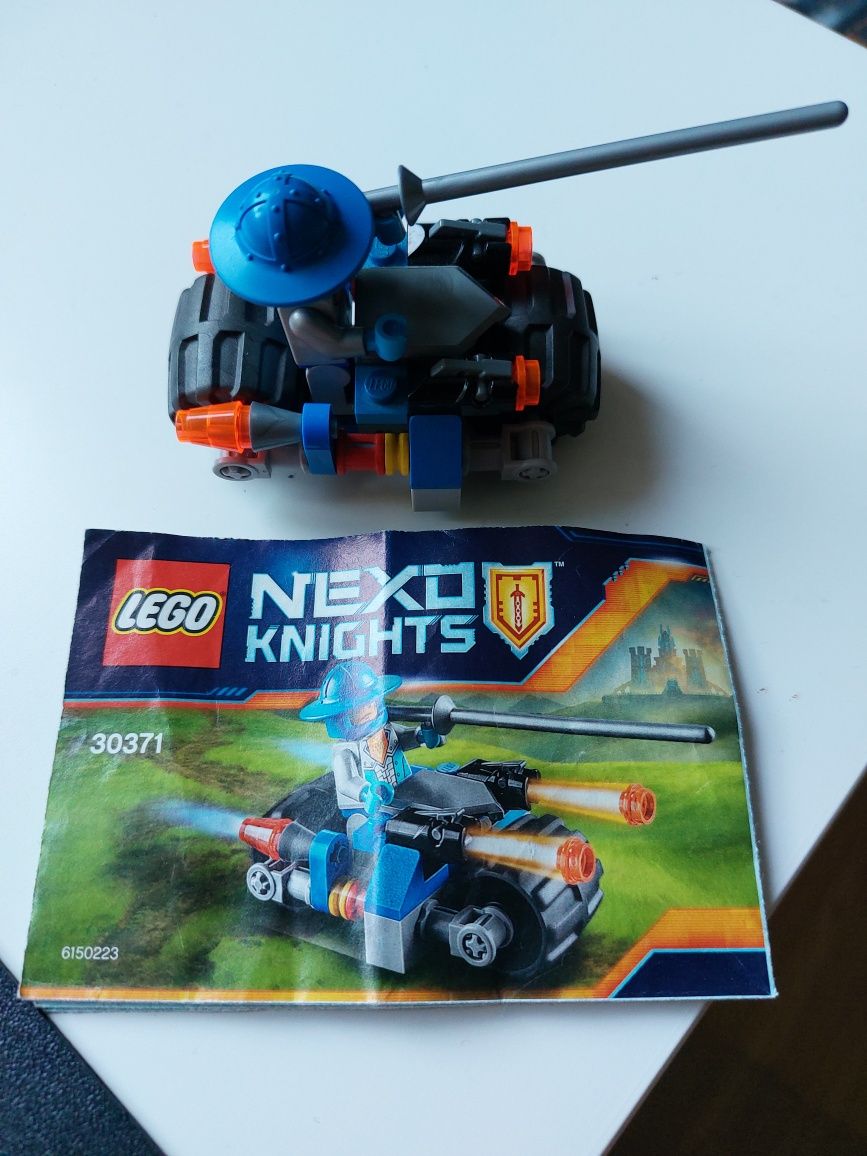 klocki LEGO Nexo Knights nr katalogowy 30371
