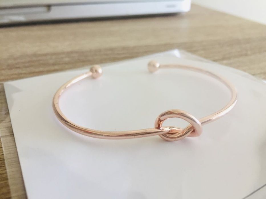 Pack 2 Pulseiras Nó Prateada, Dourada, Rosa Dourado - Portes incluídos