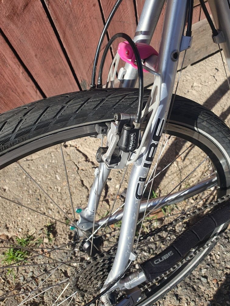 Cube overland shimano deore lx magura11