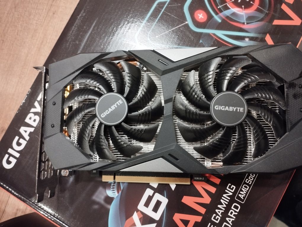 Karta graficzna Gigabyte Geforce GTX 1660 Super