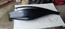 Piaggio X10 ogon bok listwa komplet