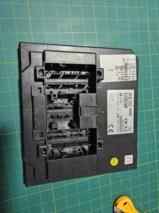 Блок комфорту BCM 6C0937089E