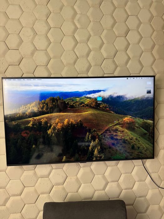 Телевізор Samsung 43