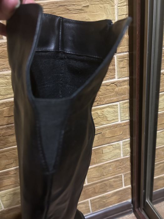 Чоботи шкіряні високі. Сапоги кожаные.