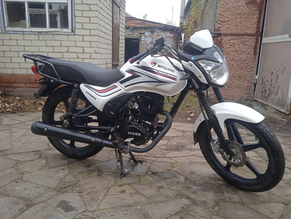 Продам мотоцикл Spark 150