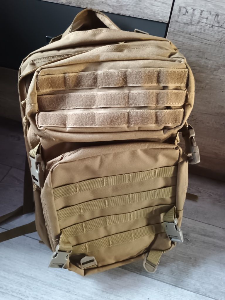 plecak survivalowy