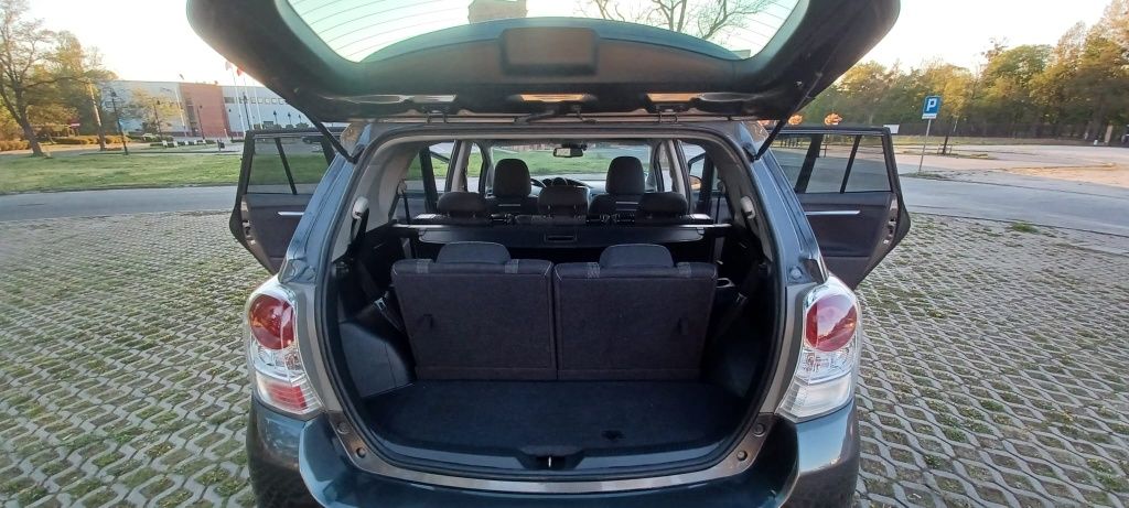 Toyota Verso 1.6 D4D EditionS 7 osób z niemiec