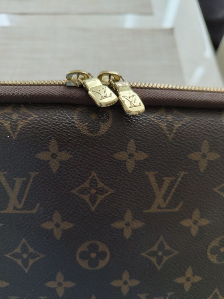 Сумка(чохол) Louis Vuitton для ноутбука laptop case