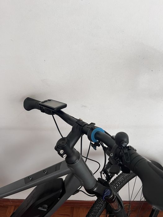 SALDOS/ Bicicleta Electrica Trekking / Riverside 520E