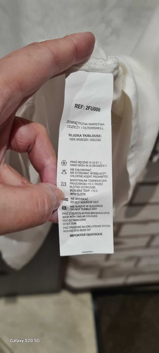 Bluzka biała z haftem, rozmiar 38, QUIOSQUE