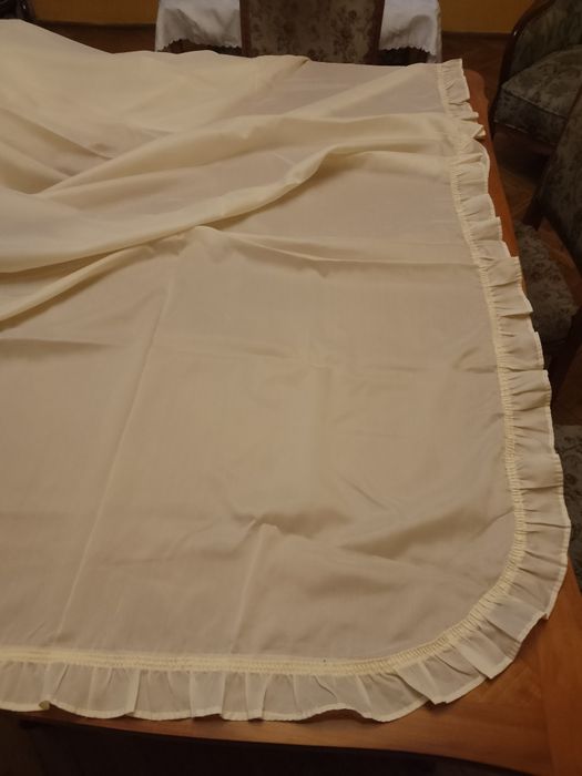 2 zasłony (wysokość 300 cm, szerokość 230 cm)