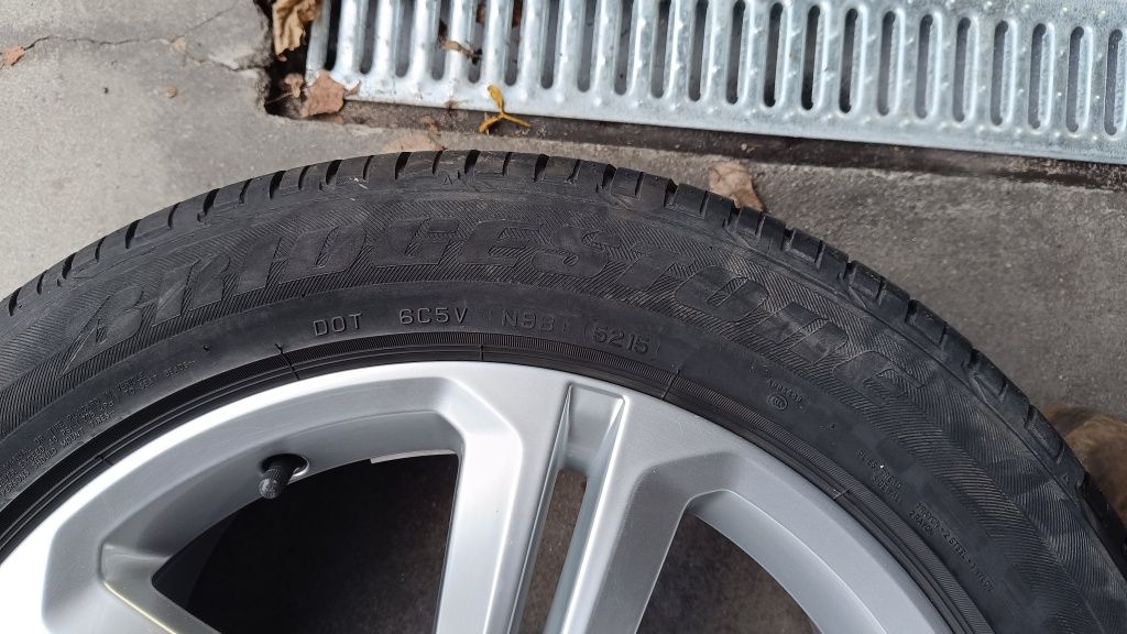 4 x Bridgestone Dueler HP 235/50/18