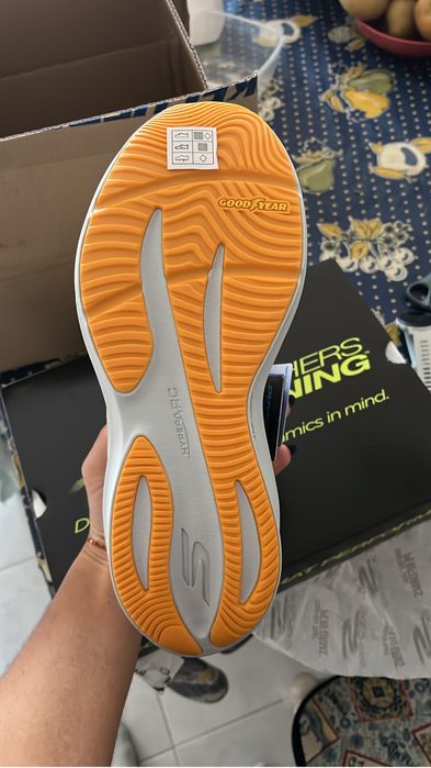 Corrida - Sapatilhas Skechers Aero Pulse, Nunca usadas com caixa