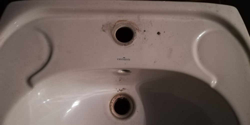 Umywalka CERSANIT - używana - stan bdb bez uszkodzeń