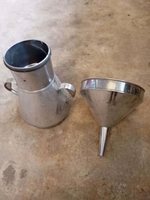 Vendo estas peças muitas bonitas bom estado