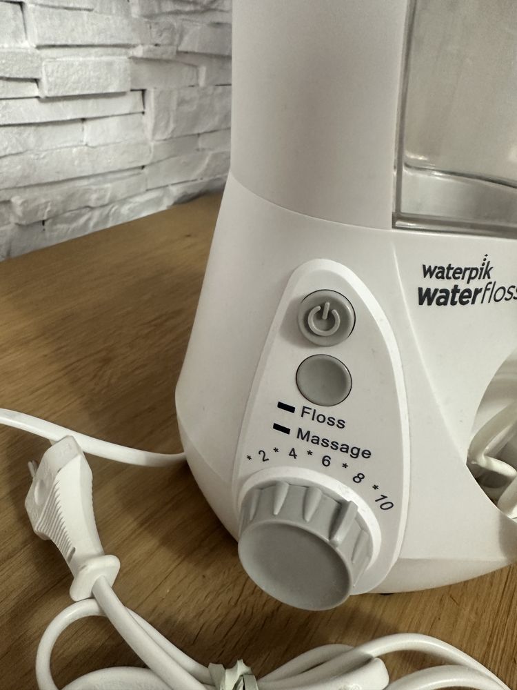 Irygator Waterpik flosser