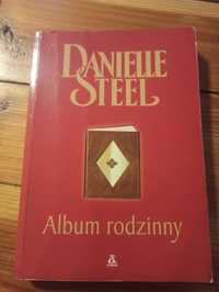 Danielle Steel album rodzinny