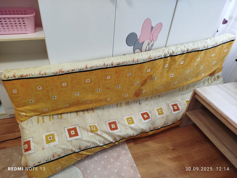 Łóżko samochód dla chłopca