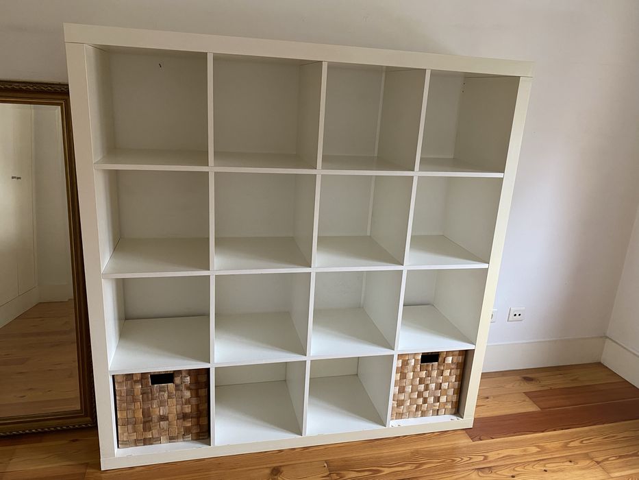 Estante IKEA Kallax Branca 147x147cm