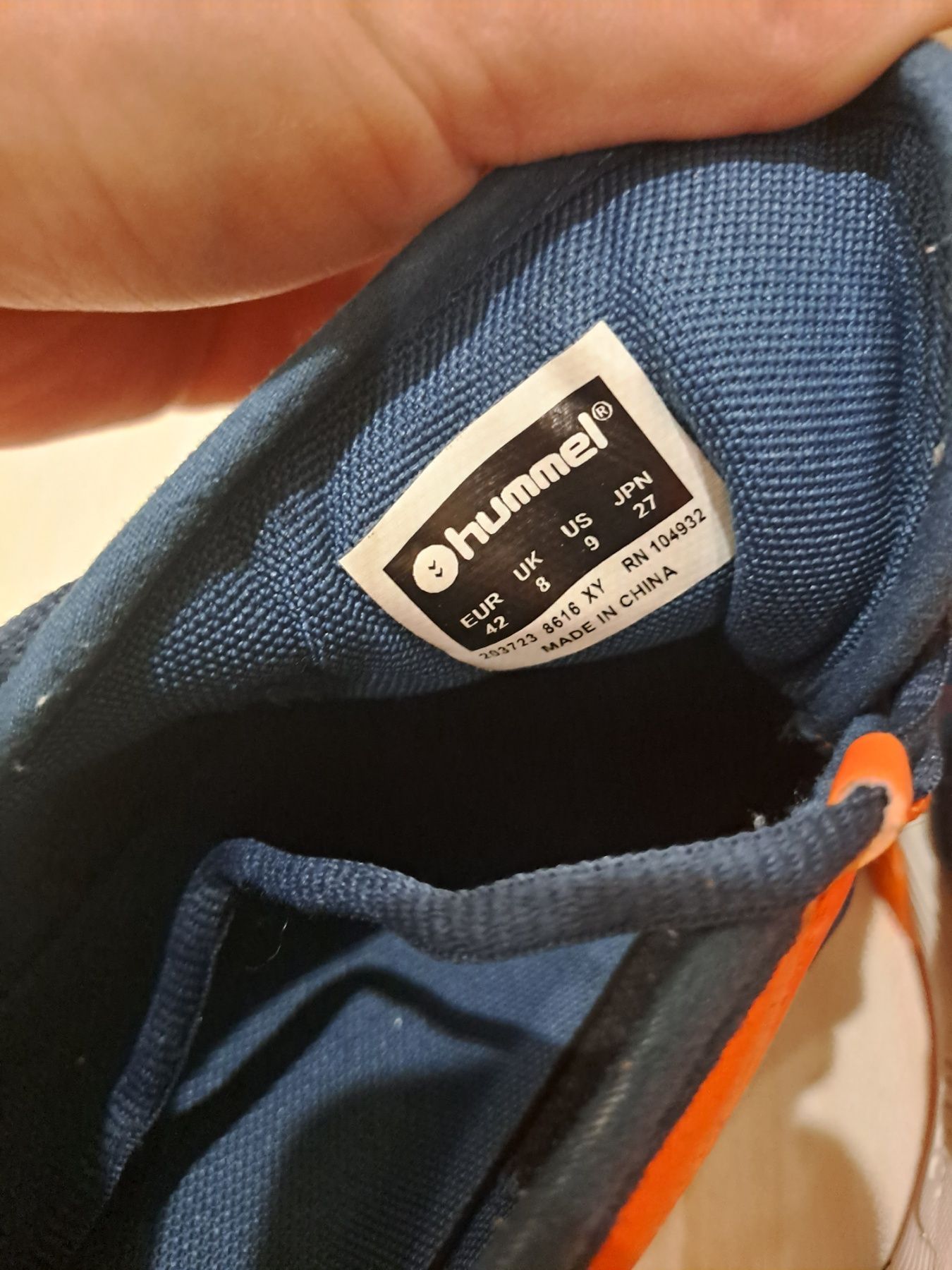 Кроссовки 41-42 р.мужские Hummel