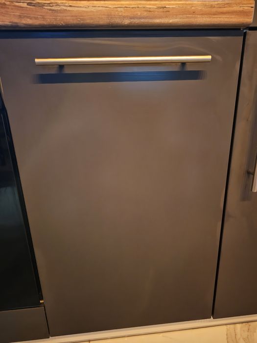 Посудомийна машина Ariston Lst 114