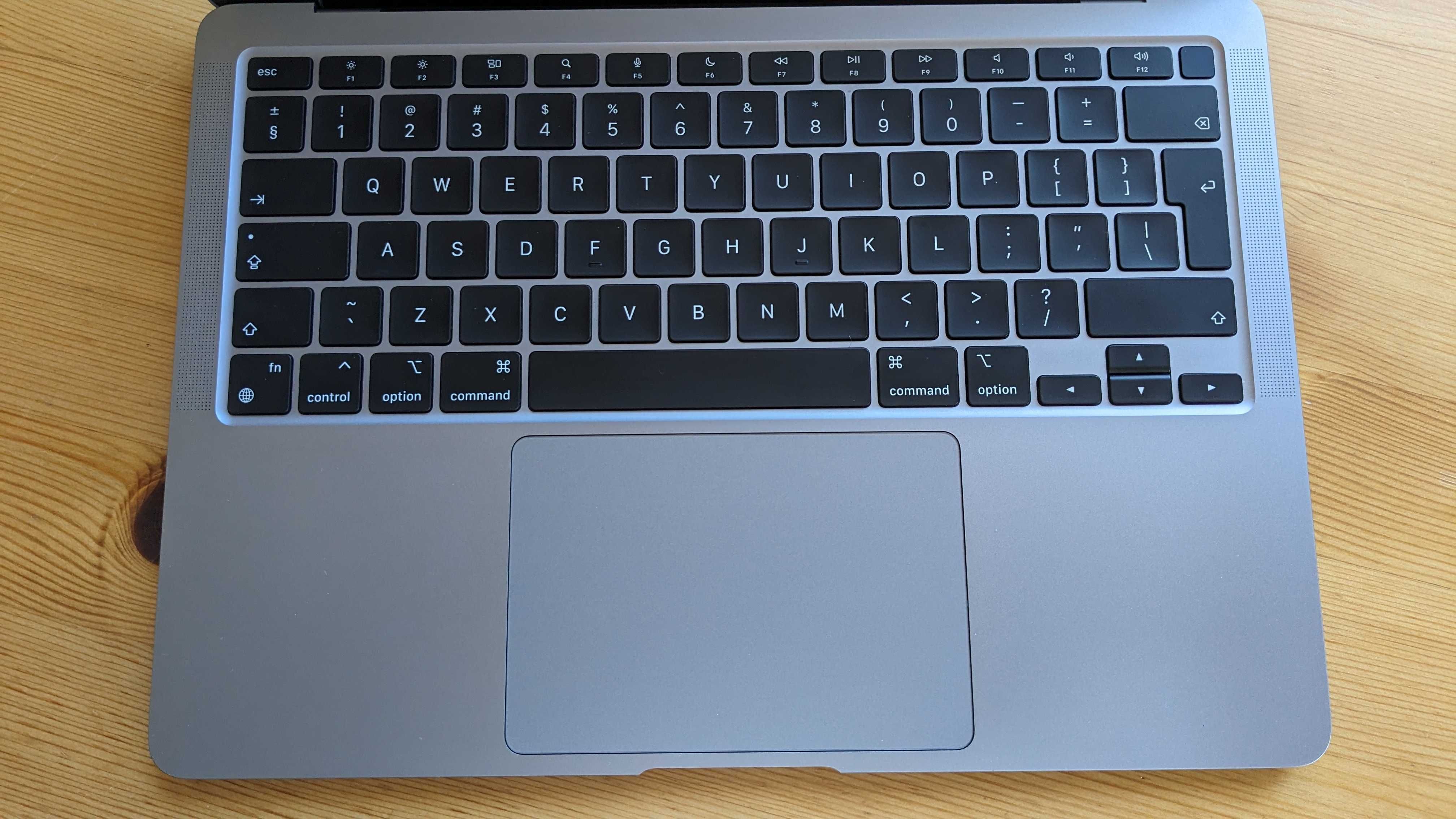 Macbook Air M1 2020r