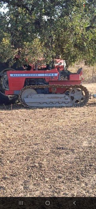 Trator de rastos ferguson