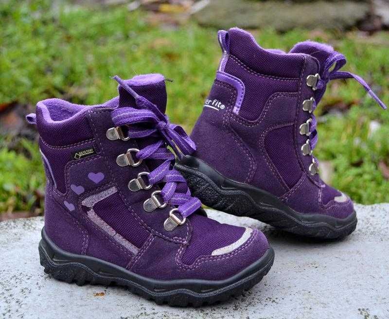 Продам зимние сапоги SUPERFIT ecco Goretex 24р.