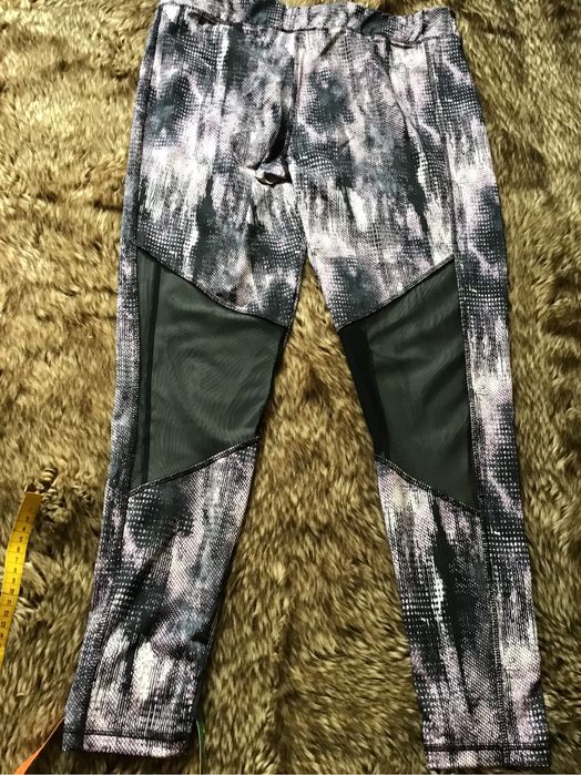 Długie legginsy z siateczką. Crivit