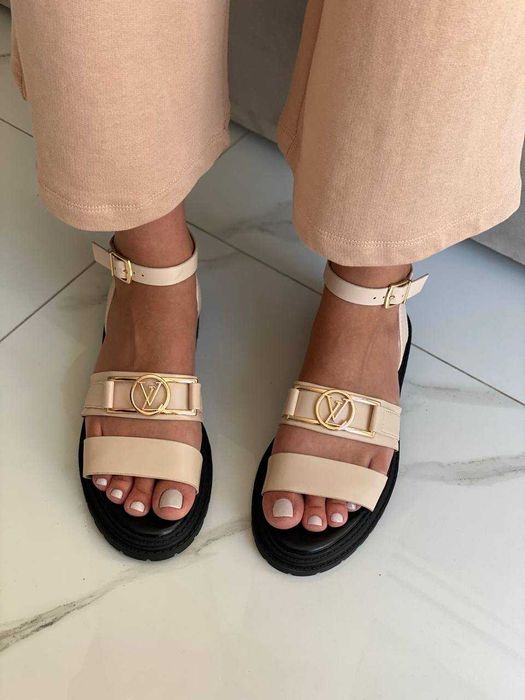 Сандалі Louis Vuitton Beige Black босоніжки