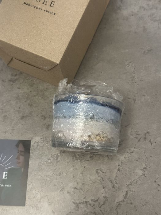 Свічка isee чудовий подарунок