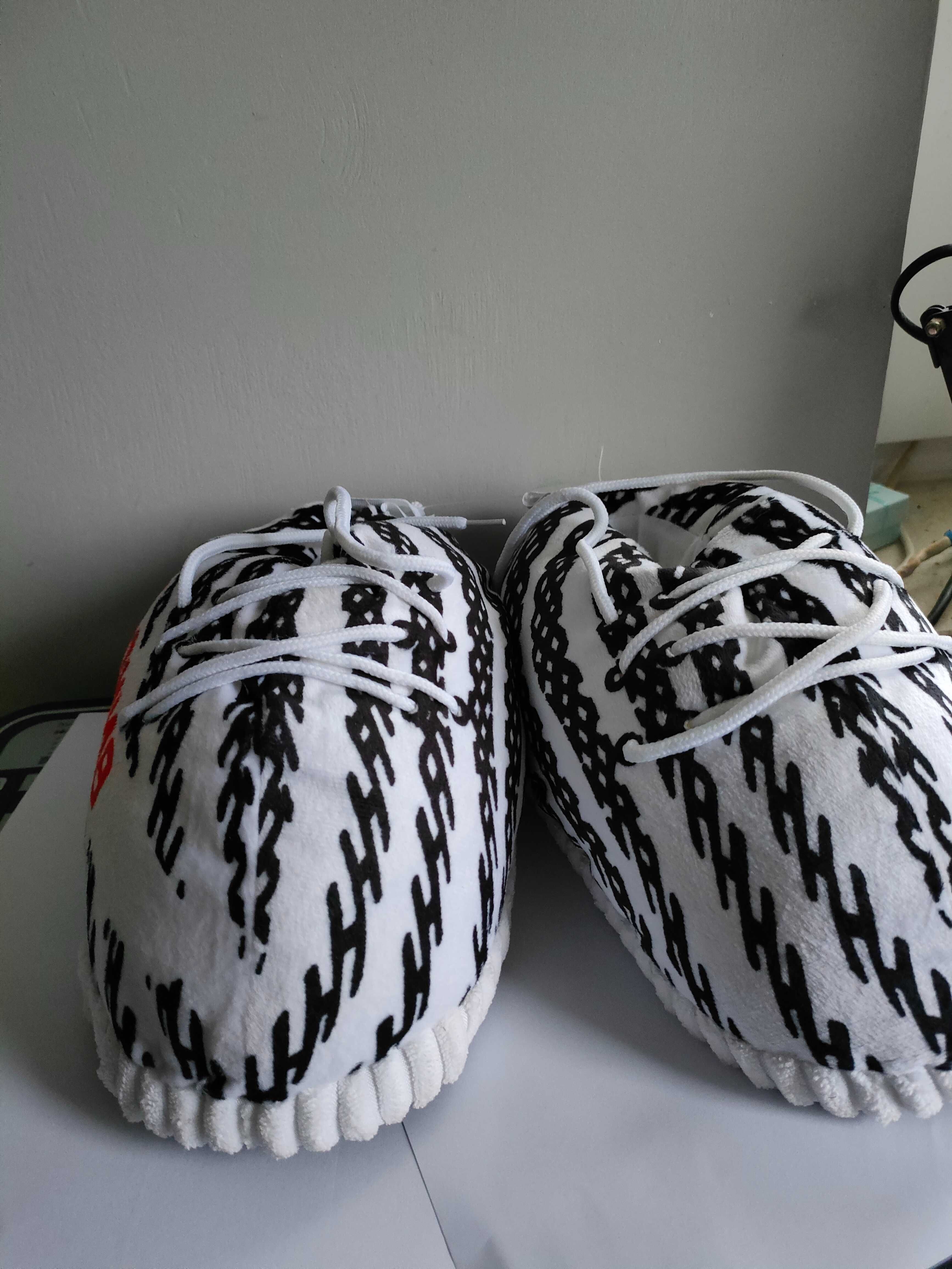 Pluszowe Kapcie adidas yeezy 350 zebra prezent streetwear 36-45