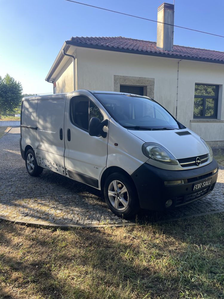Opel Vivaro 1.9 DTI