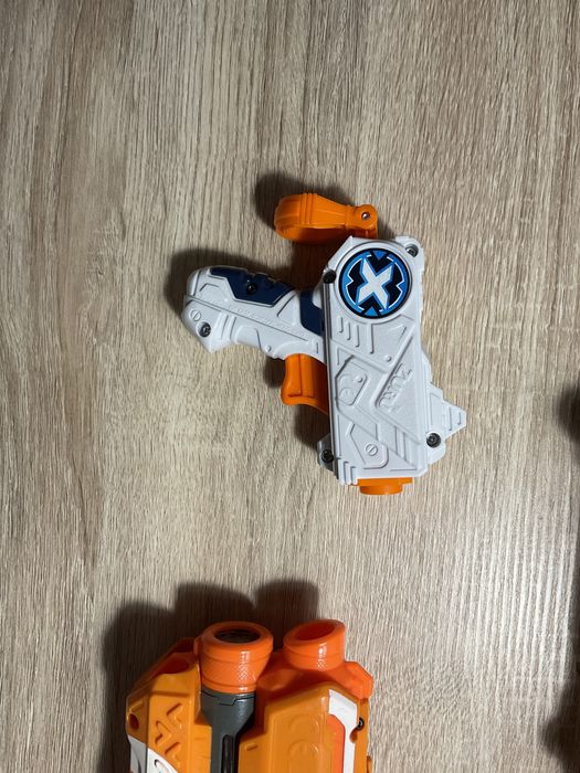 Pistolety na strzałki piankowe nerf