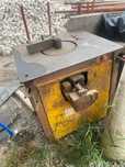 Maquina de cortar e dobrar ferro