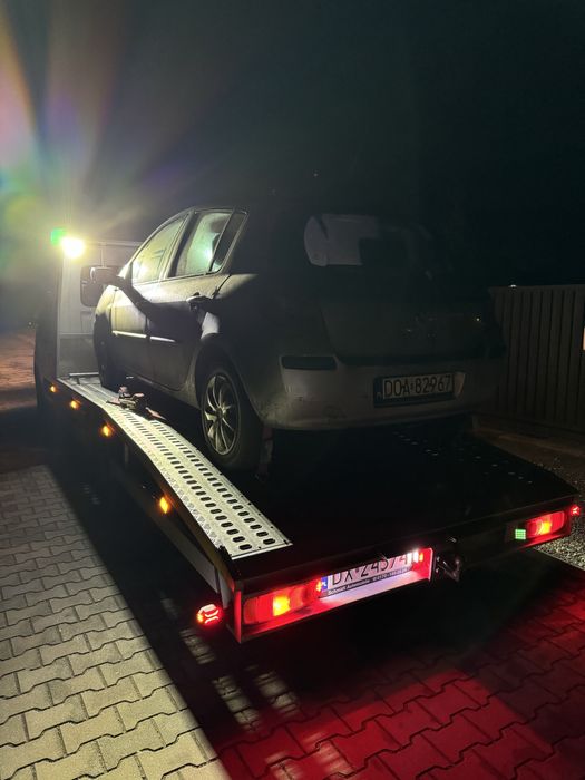 Pomoc Drogowa Wrocław 24/7 | Autolaweta | Holowanie samochodów| Laweta