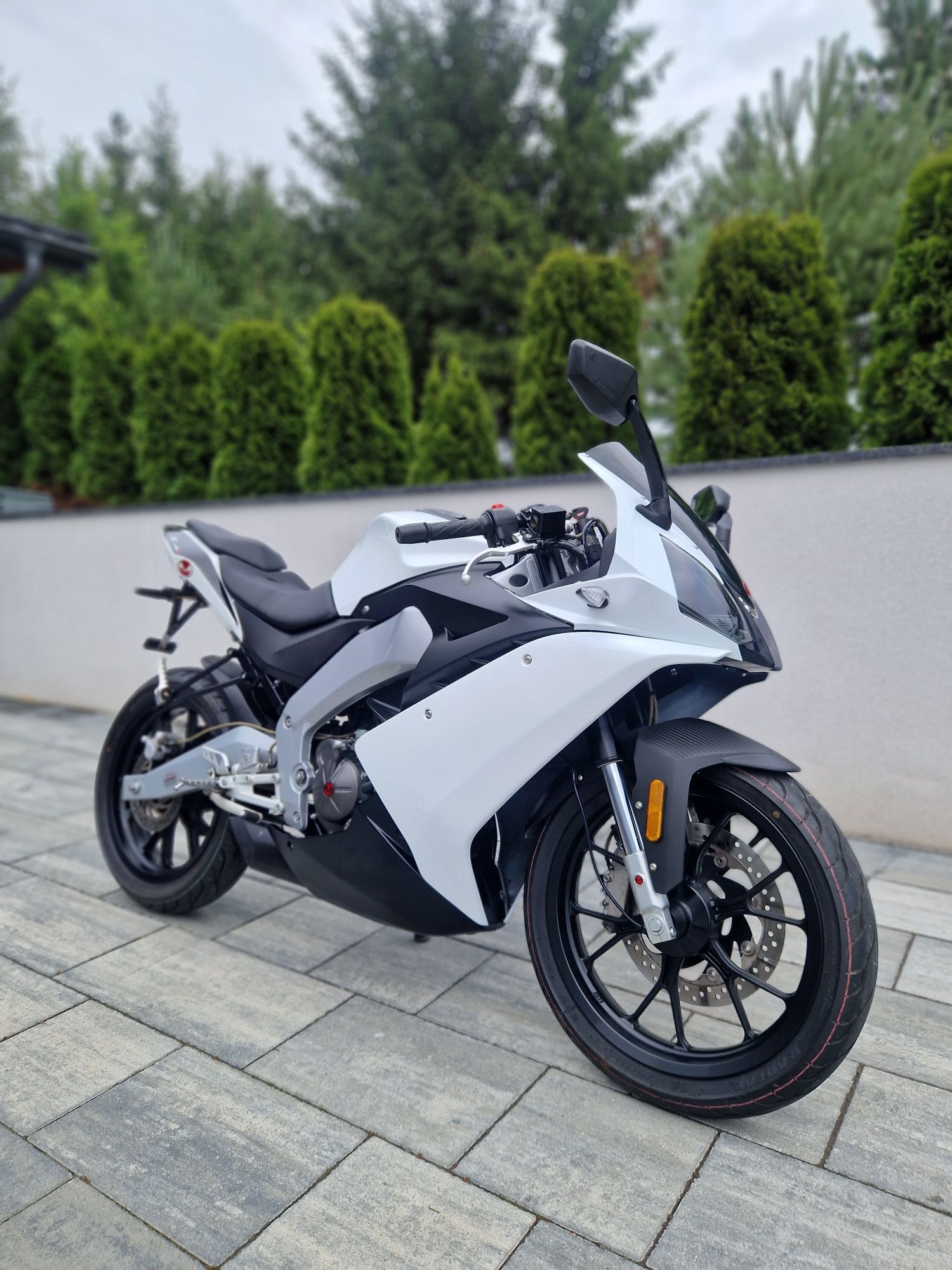 Malaguti 125 RST 2020r  jak aprilia yamaha z Niemiec  A1 B