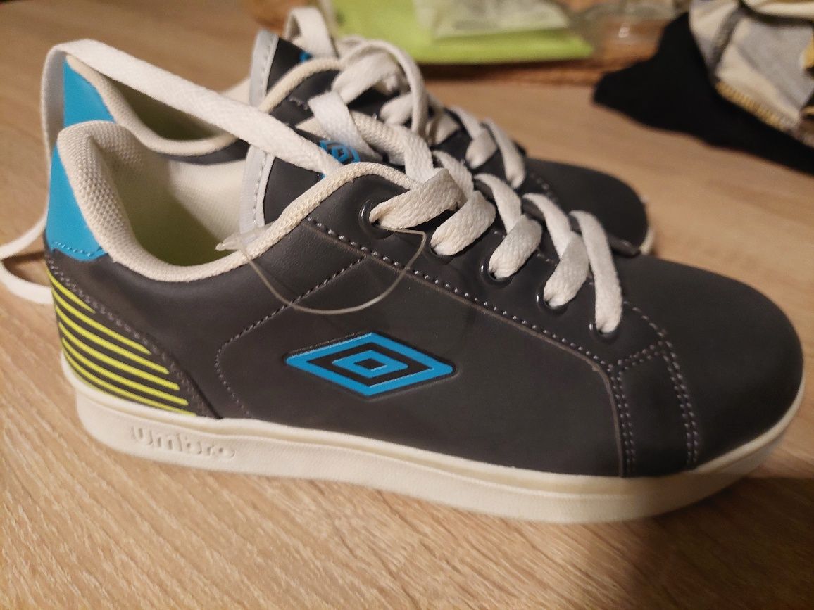 Buty dziecięce umbro