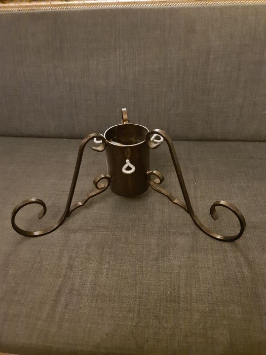 Stojak na choinkę mega solidny. Nowy