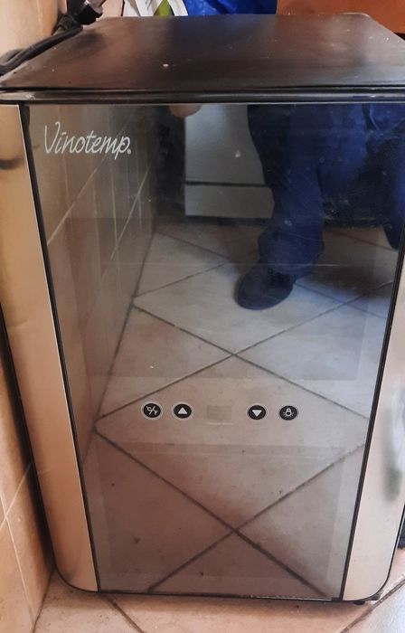 Vinotemp lodowka do wina
